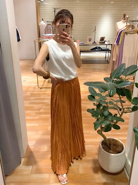 宮地玲奈さんのコーディネート