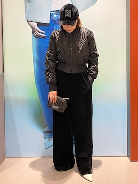 「アイテム（つなぎ/オールインワン）」を使った、Iku.Yさん（レディース・168cm）の秋コーディネート