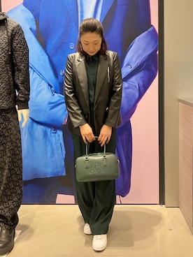 「アイテム（テーラードジャケット）」を使った、Iku.Yさん（レディース・168cm）の冬コーディネート