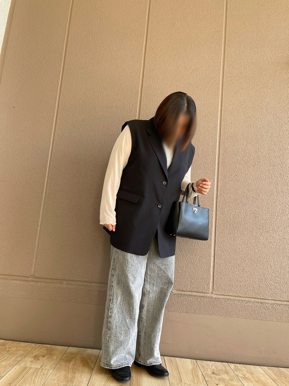 「GUのアイテム（その他アウター、ブラック系）」を使った、miyuuさん（レディース・164cm）の秋コーディネートの1枚目の写真