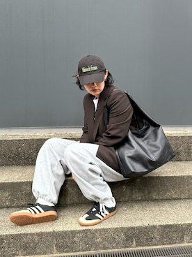 「russet（ラシット）のレザーホーボーバッグ L（ショルダーバッグ、ブラック系）」を使った、oshimaanさん（レディース・158cm）の夏コーディネート