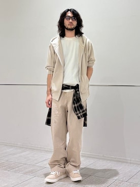 「SHIPS（シップス）のアイテム（その他パンツ）」を使った、室川さん（メンズ・178cm）の秋コーディネート