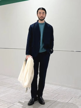 「アイテム（ノーカラージャケット）」を使った、室川さん（メンズ・178cm）の冬コーディネート