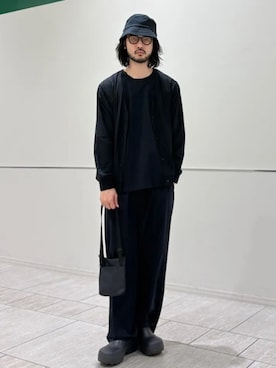 「サコッシュ」｜室川さん（メンズ・178cm）の夏コーディネート