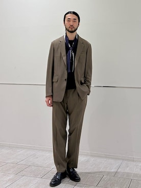 「SHIPS Colors（シップス カラーズ）のSHIPS Colors:〈速乾・洗濯機可能〉コンフォートクロス ジャケット(セットアップ対応可能)（テーラードジャケット、グリーン系）」を使った、室川さん（メンズ・178cm）の春コーディネート