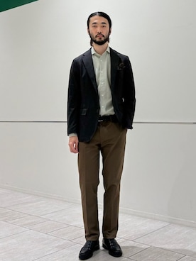 「アイテム（ハンカチ/ハンドタオル）」を使った、室川さん（メンズ・178cm）の秋コーディネート