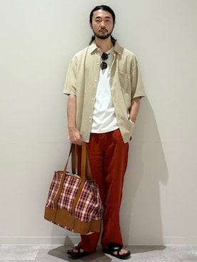 「アイテム（トートバッグ）」を使った、室川さん（メンズ・178cm）の夏コーディネート