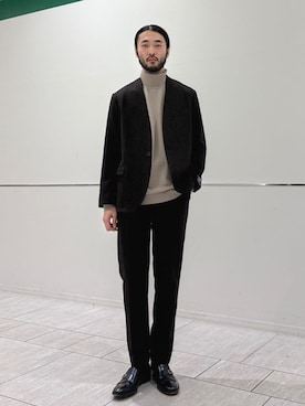 「アイテム（ノーカラージャケット）」を使った、室川さん（メンズ・178cm）の冬コーディネート