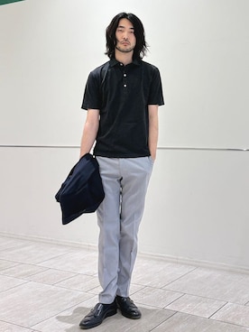「シップス カラーズ」｜室川さん（メンズ・178cm）の夏コーディネート