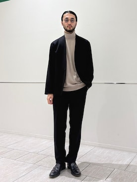 「アイテム（ノーカラージャケット）」を使った、室川さん（メンズ・178cm）の秋コーディネート