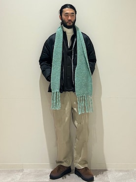 「リバーシブル」｜「アイテム（ダウンジャケット/コート）」を使った、室川さん（メンズ・178cm）の冬コーディネート
