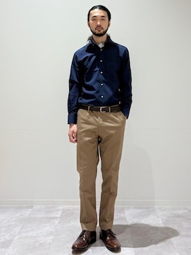 「アイテム（ビジネスシャツ）」を使った、室川さん（メンズ・178cm）の夏コーディネート
