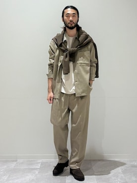 「SHIPS Colors（シップス カラーズ）のアイテム（その他パンツ）」を使った、室川さん（メンズ・178cm）の秋コーディネート