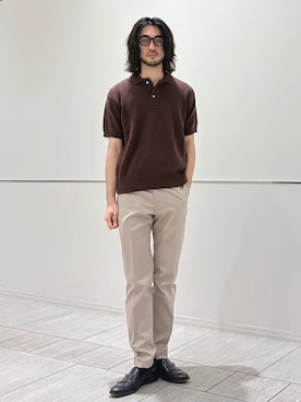 「シップス カラーズ」｜室川さん（メンズ・178cm）の夏コーディネート