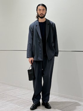 「アイテム（バックパック/リュック）」を使った、室川さん（メンズ・178cm）の秋コーディネート