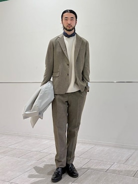 「SHIPS Colors（シップス カラーズ）のSHIPS Colors:〈洗濯機可能〉MULTI FUNCTION ジャケット(セットアップ可能)（スーツジャケット、ベージュ系）」を使った、室川さん（メンズ・178cm）の春コーディネート