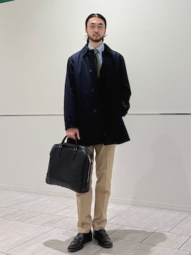 「SHIPS Colors（シップス カラーズ）のSHIPS Colors:イージーアイロン イタリアン ボタンダウン ロングスリーブ シャツ（ビジネスシャツ、ブルー系）」を使った、室川さん（メンズ・178cm）の春コーディネート