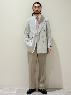 「アイテム（セットアップ）」を使った、室川さん（メンズ・178cm）の夏コーディネート