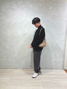 「アイテム（カーディガン/ボレロ）」を使った、うちだりょうさん（メンズ・178cm）の秋コーディネート