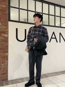 「寒い」｜「アイテム（その他アウター）」を使った、うちだりょうさん（メンズ・178cm）の秋コーディネート