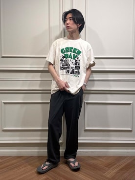 「OOFOS（ウーフォス）のアイテム」を使った、うちだりょうさん（メンズ・178cm）の夏コーディネート