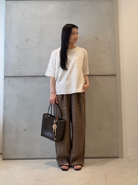 「URBAN RESEARCH DOORS（アーバンリサーチドアーズ）のリネンイージーパンツ（Pants、ブラウン系）」を使った、meiさん（レディース・157cm）の夏コーディネート