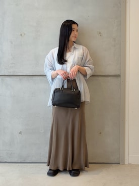 「URBAN RESEARCH（アーバンリサーチ）のキュプラバイアススカート（スカート、ブラウン系）」を使った、meiさん（レディース・157cm）の春コーディネート