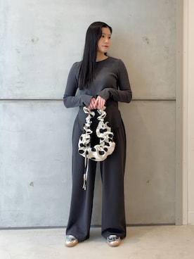 「URBAN RESEARCH（アーバンリサーチ）のストレッチリブカットソー（Tシャツ/カットソー、グレー系）」を使った、meiさん（レディース・157cm）の春コーディネート