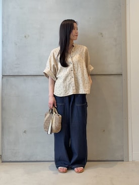 「URBAN RESEARCH DOORS（アーバンリサーチドアーズ）のリネンリヨセルドットドルマンシャツ（シャツ/ブラウス、ベージュ系）」を使った、meiさん（レディース・157cm）の春コーディネート