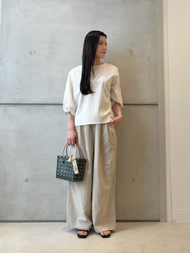 「RODE SKO（ロデスコ）のロゴリボンメルカドプチバッグ（Shoulderbag、ブラウン系）」を使った、meiさん（レディース・157cm）の夏コーディネート