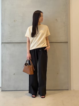 「URBAN RESEARCH Sonny Label（アーバンリサーチサニーレーベル）のハイスペイージーセミワイドパンツ（その他パンツ、ブラック系）」を使った、meiさん（レディース・157cm）の春コーディネート