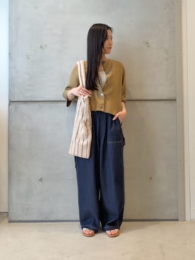 「かぐれ（カグレ）のコットンリネンデニムペインターパンツ（デニムパンツ、ブルー系）」を使った、meiさん（レディース・157cm）の春コーディネート
