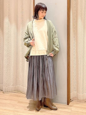 「earth music&ecology（アースミュージックアンドエコロジー）の裏起毛モックネックプルオーバー*（スウェット）」を使った、satomikamoさん（レディース・162cm）の冬コーディネート