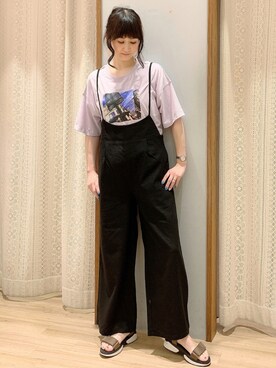 「グラフィックＴ」｜「アイテム（オールインワン・サロペット）」を使った、satomikamoさん（レディース・162cm）の夏コーディネート