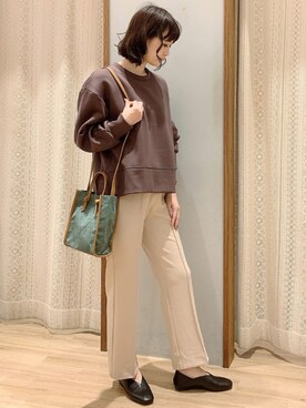 「30代ファッション」｜「アイテム（スラックス）」を使った、satomikamoさん（レディース・162cm）の秋コーディネート