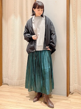 「earth music&ecology（アースミュージックアンドエコロジー）の裏起毛モックネックプルオーバー*（スウェット）」を使った、satomikamoさん（レディース・162cm）の冬コーディネート