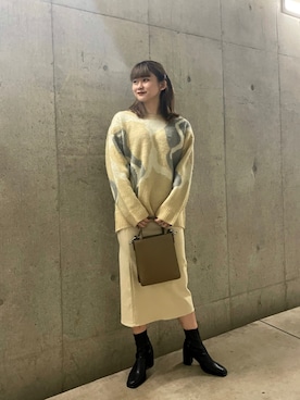 「クルーネック」｜「アイテム（その他シューズ）」を使った、koharuさん（レディース・157cm）の秋コーディネート
