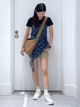「高見え」｜「アイテム（チュニック）」を使った、まゆさん（レディース・167cm）の夏コーディネート
