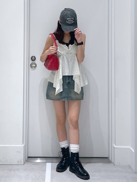 「アイテム（デニムスカート）」を使った、まゆさん（レディース・167cm）の夏コーディネート