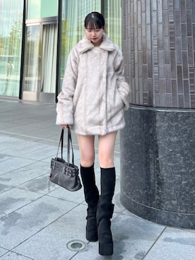 「EMODA（エモダ）のアイテム（ハンドバッグ）」を使った、田中愛生さん（レディース・158cm）の秋コーディネート