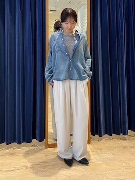 「MICO COULIER（ミコクリエ）のアイテム（パンツ）」を使った、tomonaさん（レディース・159cm）の春コーディネート