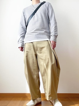 「Maison Margiela（メゾンマルジェラ）のアイテム（スウェット、グレー系）」を使った、kazuya__sasakiさん（メンズ・180cm）の春コーディネート