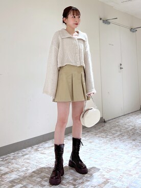 「襟付きトップス」｜「アイテム（ブーツ）」を使った、みさっきーさん（レディース・154cm）の冬コーディネート