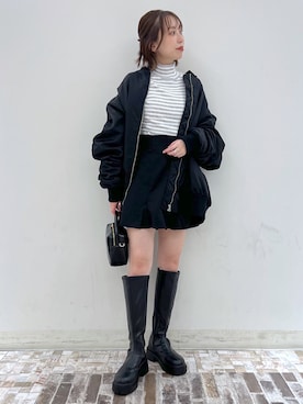 「ミニスカート」｜「アイテム（MA-1）」を使った、みさっきーさん（レディース・154cm）の秋コーディネート