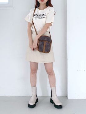 「ロゴデザイン」｜みさっきーさん（レディース・154cm）の夏コーディネート
