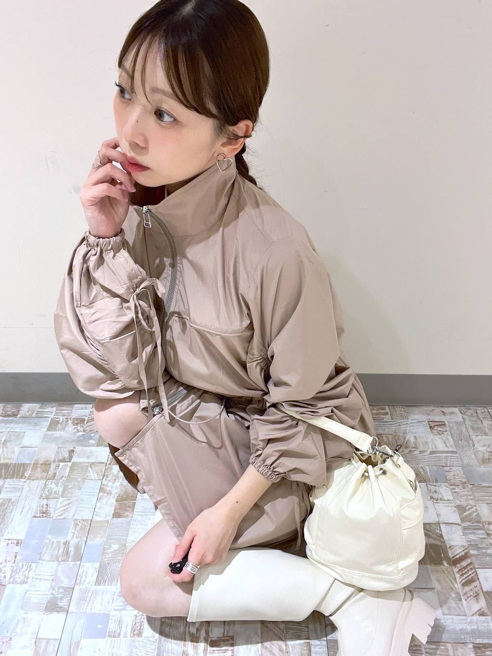 Heather（ヘザー）の「ナイロンギャザーミニワンピース 144309