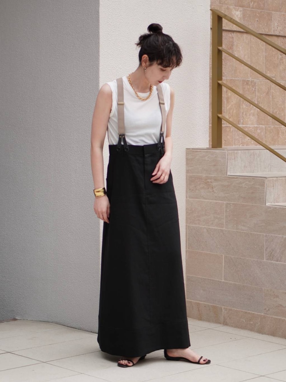 Curensology(カレンソロジー)/リネンサスペンダースカートを使った人気