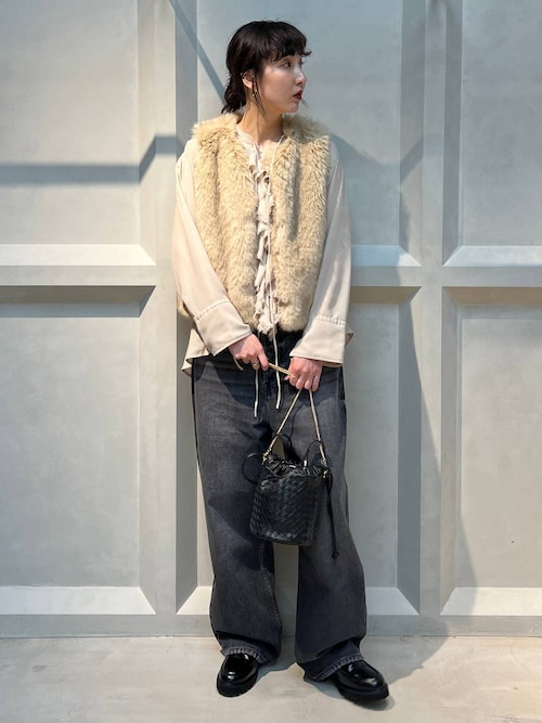 Curensology(カレンソロジー)/ショートファーベスト（ベスト