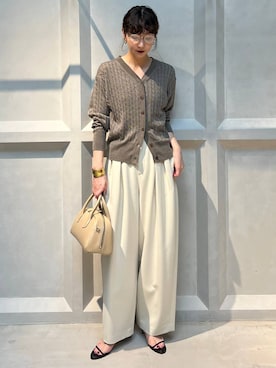 「アイテム（バングル/リストバンド）」を使った、kyokoさん（レディース・165cm）の秋コーディネート