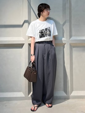 「Curensology（カレンソロジー）のCurensology(カレンソロジー)/プレーンツータックパンツ（その他パンツ、グレー系）」を使った、kyokoさん（レディース・165cm）の夏コーディネート
